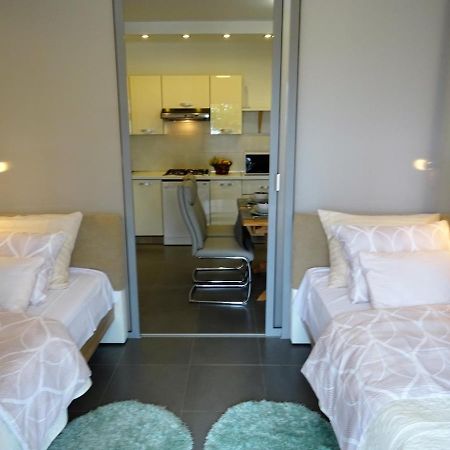 Apartments Topic نين المظهر الخارجي الصورة