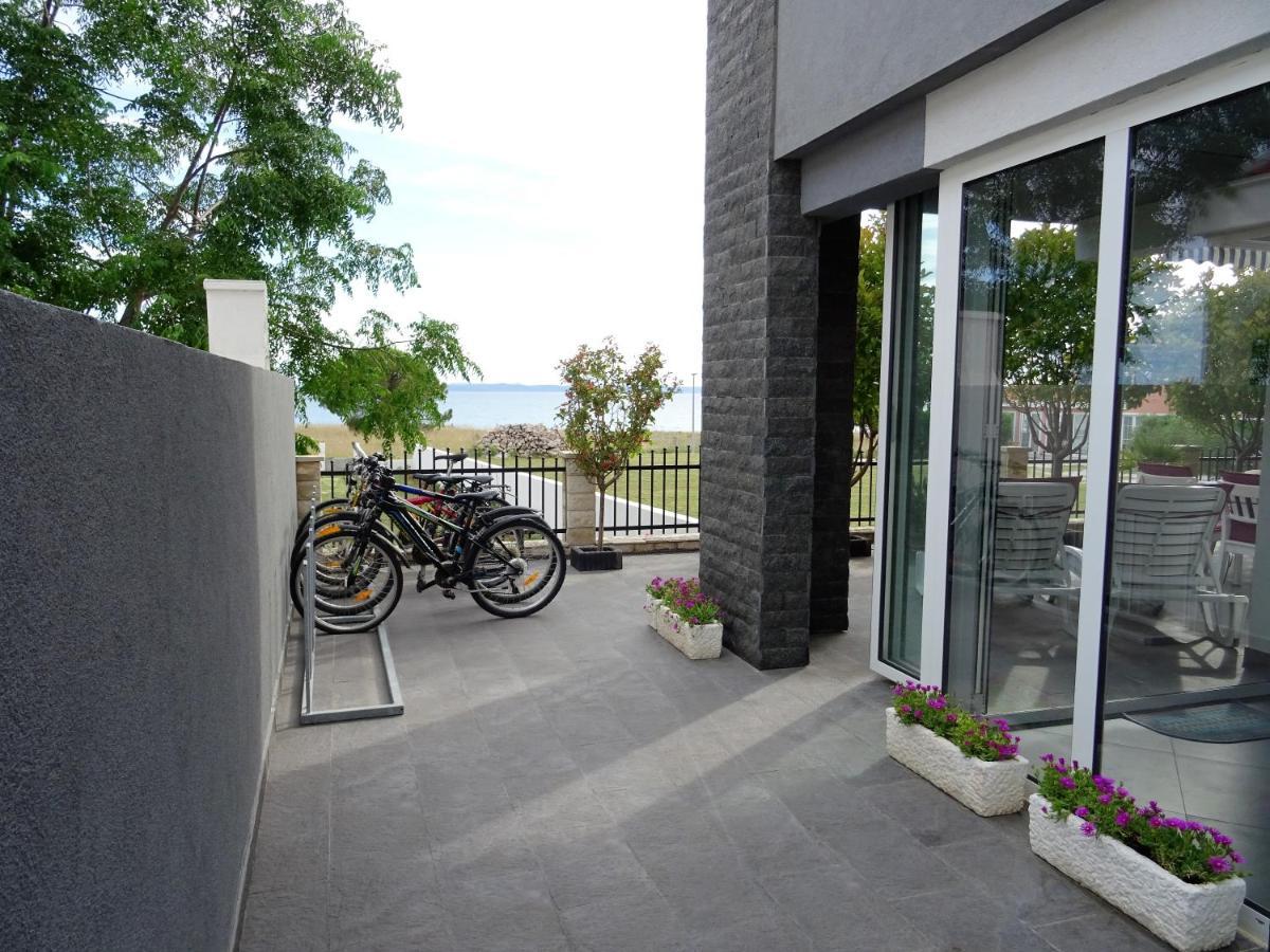 Apartments Topic نين المظهر الخارجي الصورة